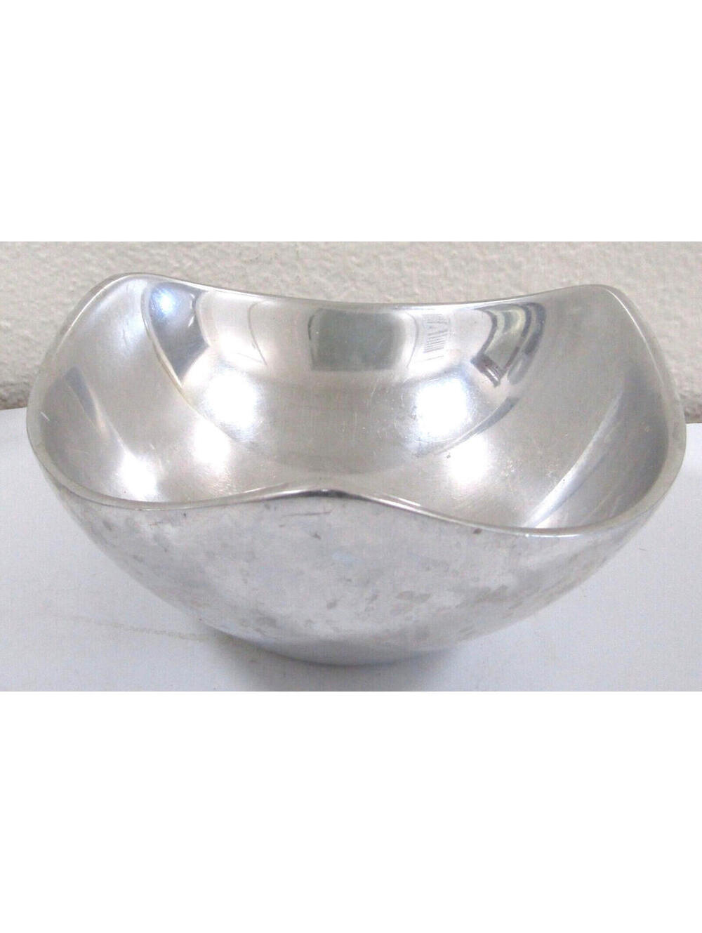 1967 Nambe 530 Tri-Corner Bowl